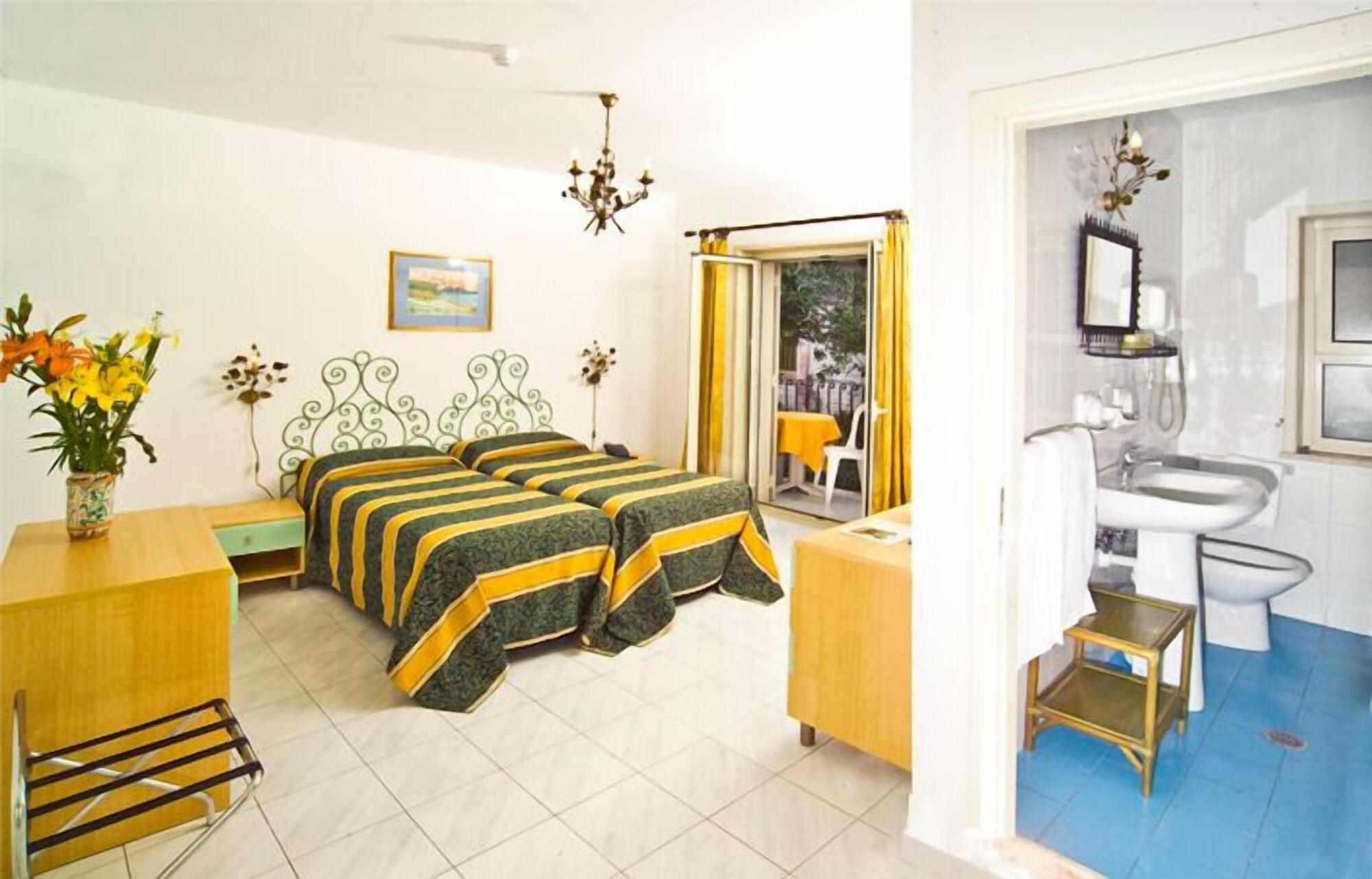 Hotel Da Peppe Letojanni